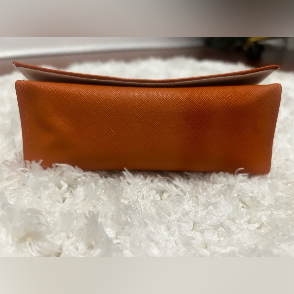 Tory Burch Vibrant Orange glasses case - Picture 4 of 5